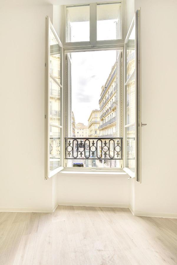 Auberge de jeunesse The People - *
